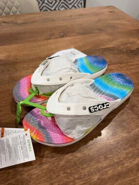 Crocs Classic Flip Rainbow Size 5M/7W Brand New No Box